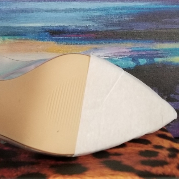 Lemonade Clear PU Slingback Lace up w/Nude & Gold Accents w/ Clear Stone - Picture 7 of 7